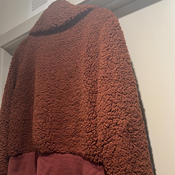 Cozy Brown Jacket - Picture 5 of 5
